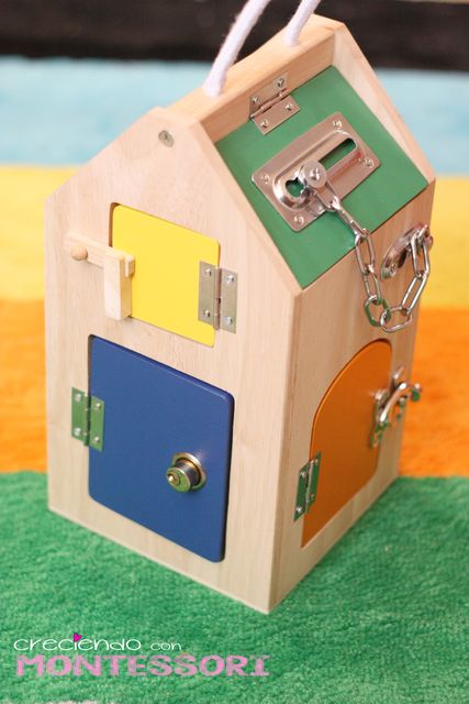Juego cerraduras top montessori