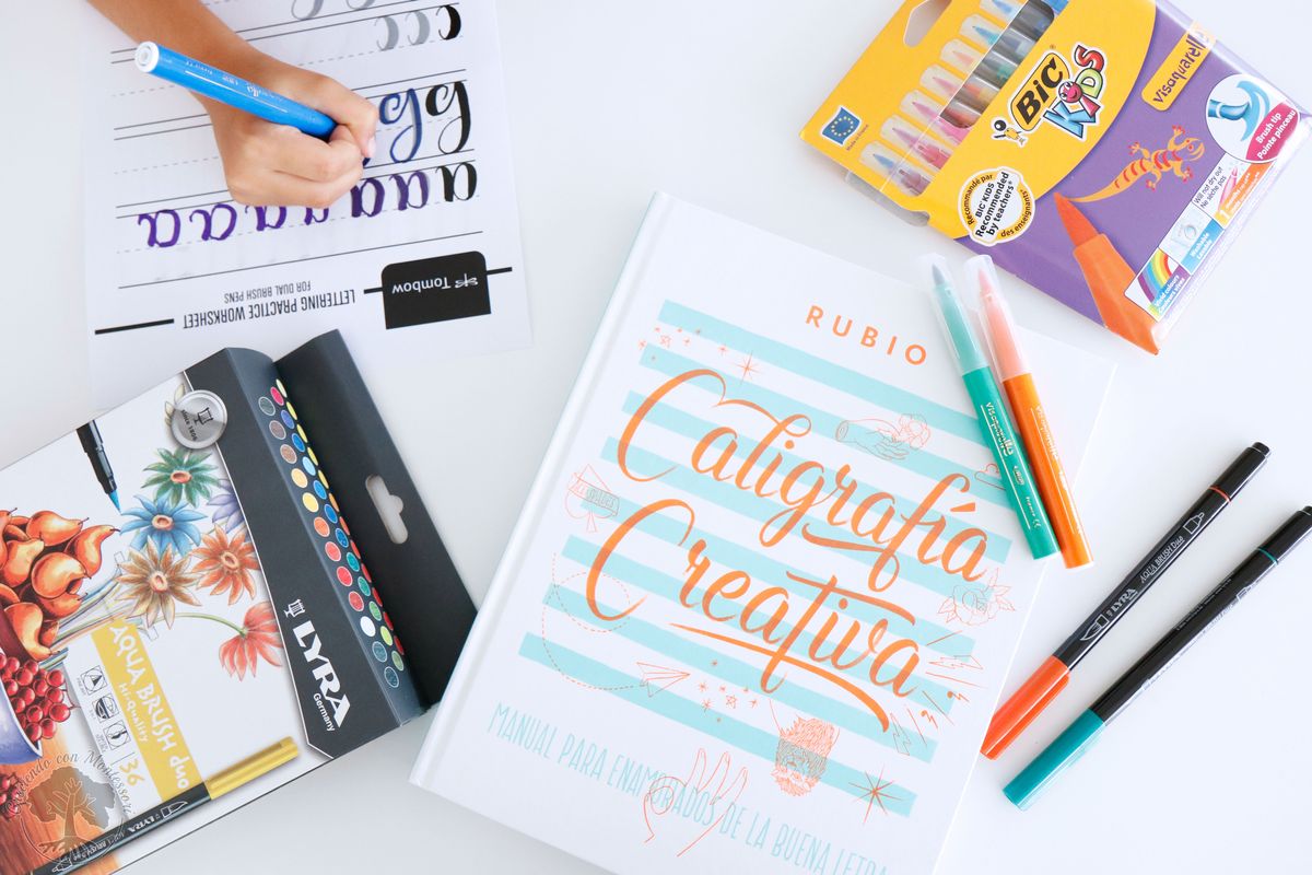 Cuaderno de Lettering para Niños y Niñas - Aprende y Practica: Libro con  más de 120 páginas de teoría paso a paso, técnicas de caligrafía,  plantillas