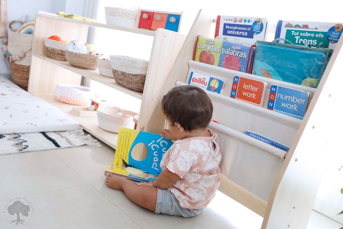 Ambiente preparado Montessori: Materiales para bebé de 0-6 meses –  Creciendo Con Montessori