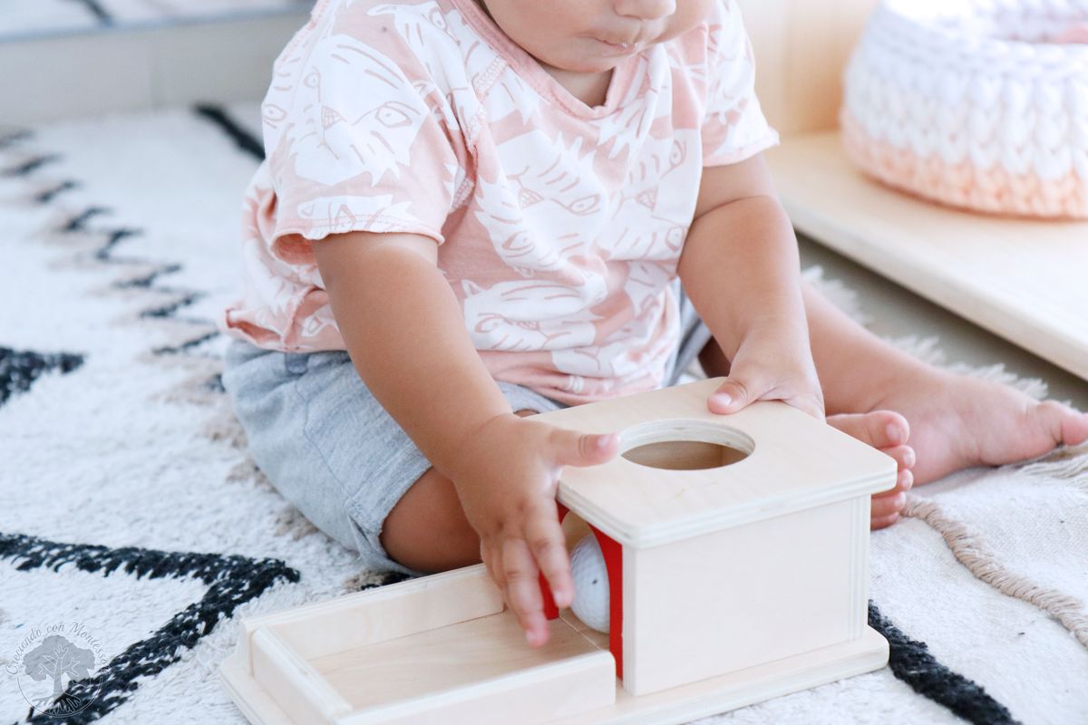 Ambiente preparado Montessori: Materiales para bebé de 0-6 meses –  Creciendo Con Montessori